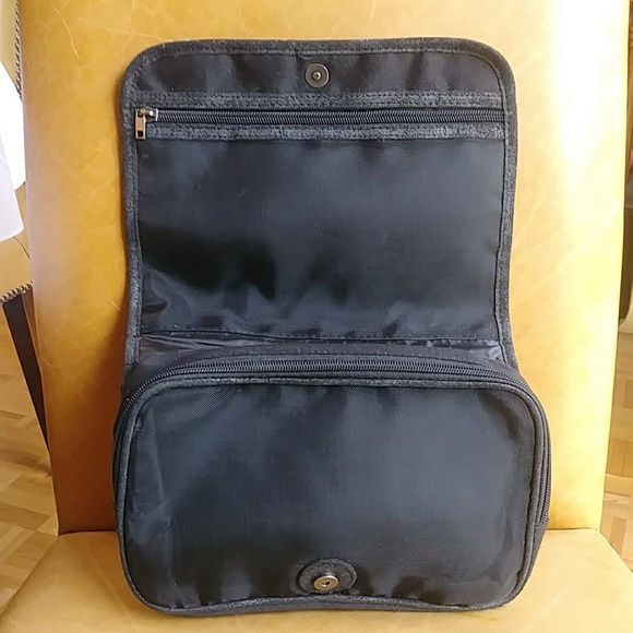 Diesel Only the brave metallic toiletry travel bag shaving & essentials - Picture 2 of 6